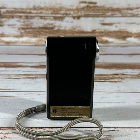 Traveler Compact DV5000 HD Digital Video Camera – Black | 5 MP | 8× Digital Zoom - Picture 3 of 4